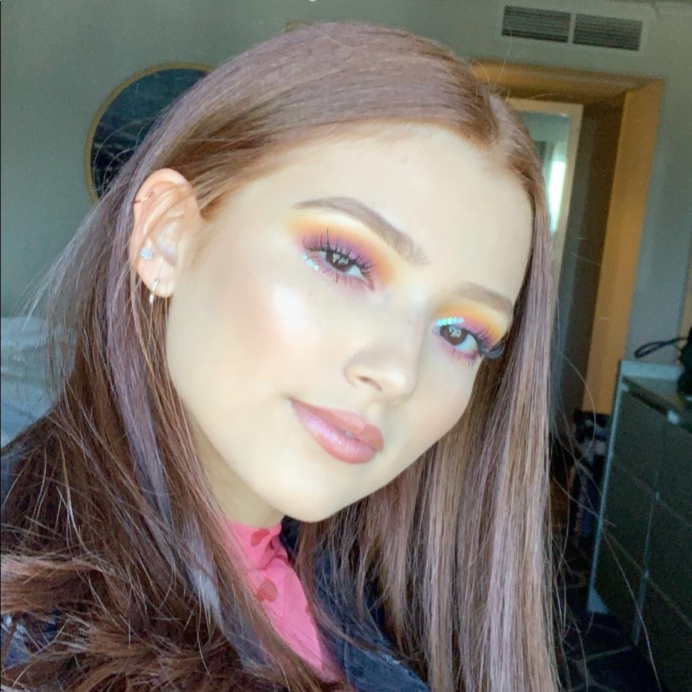 Meet your Posher, Luz